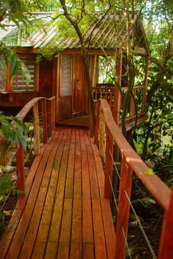 Tukulolo Treehouses Makaunga Exterior photo